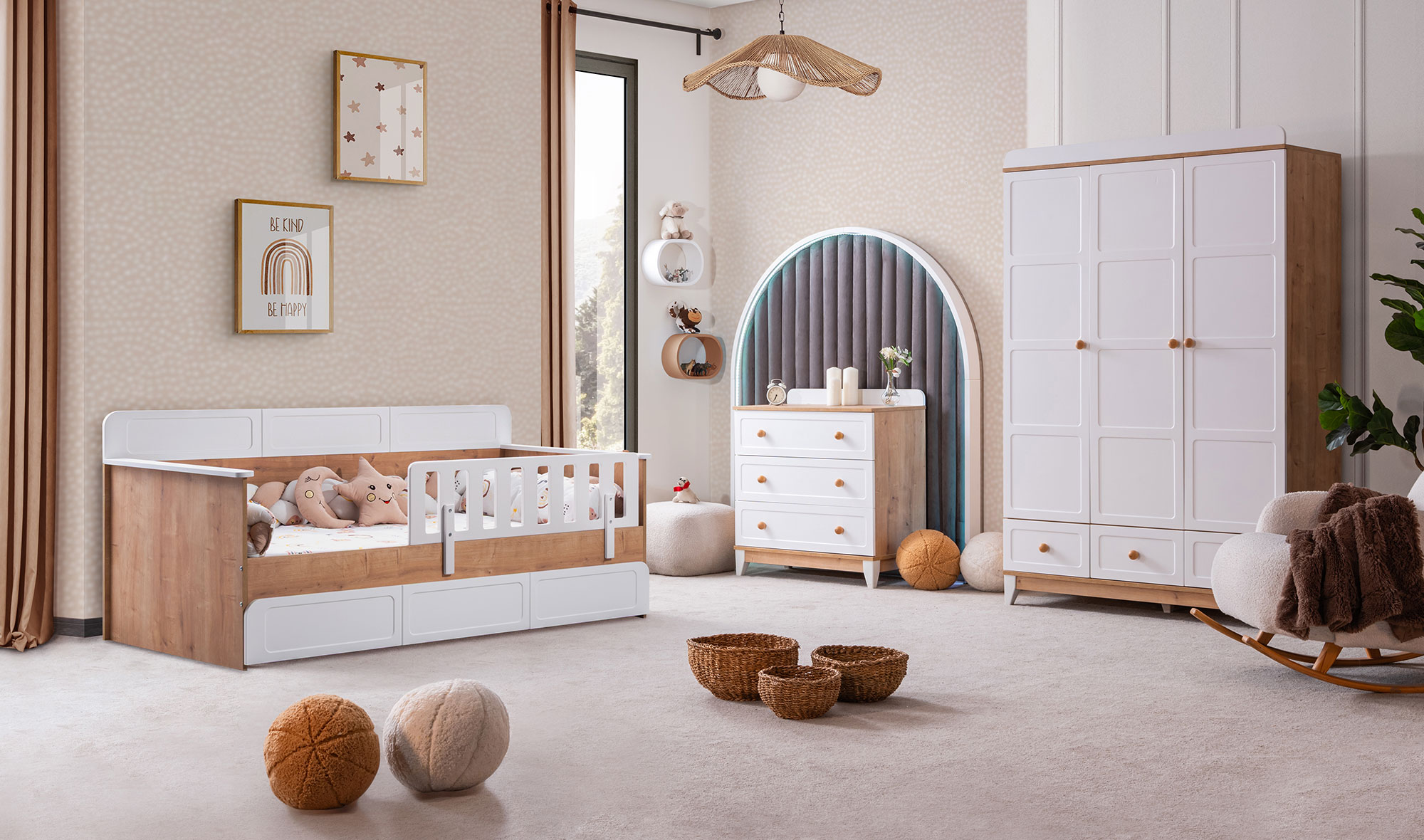 Berlin Montessori Genç Odası - Meşe